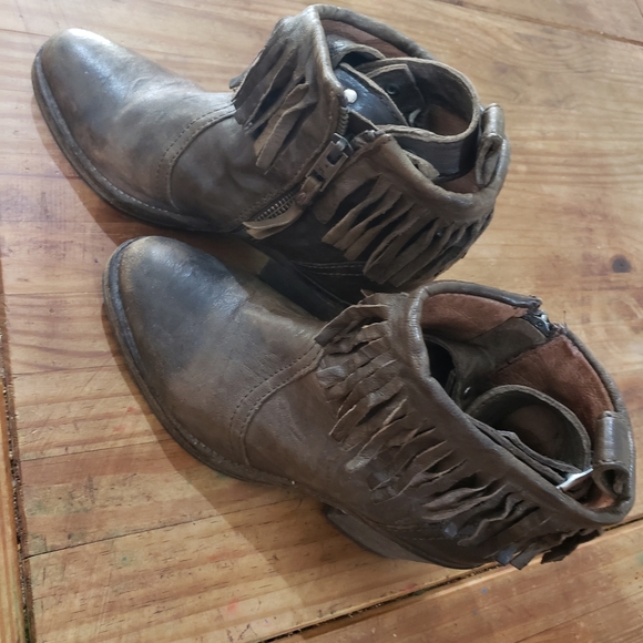 Allsaints Bonny Valley distressed fringed booty - Picture 4 of 16